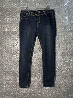 Eighty Eight Perfect Jeans Blue Stretch straight leg Jrs Size 13 Y2K 2000s denim